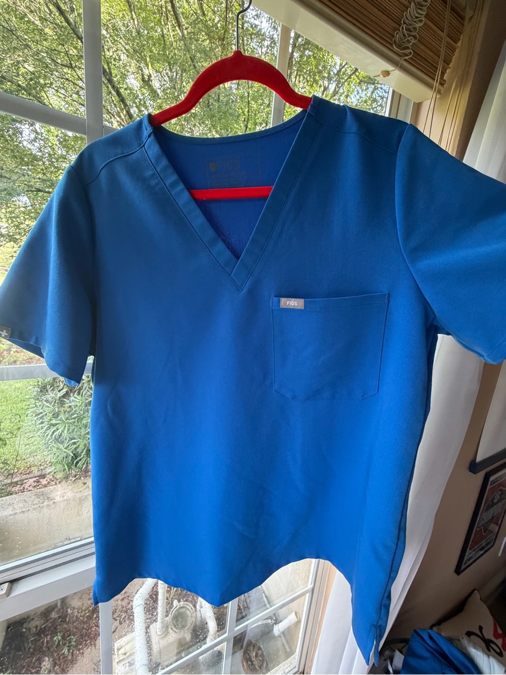 Figs Catarina V-Neck Scrub Top - Royal Blue